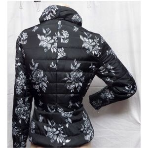 WHITE HOUE BLACK MARKET BLACK FLORAL PUFFER PACKABLE QUILTED JACKET #S $180
